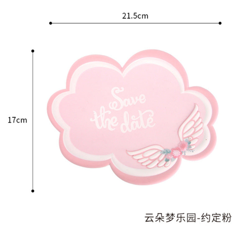 Car anti-slip mat creative cartoon silicone coaster high temperature resistant washable mobile phone storage mat fashion soft rubber placemat