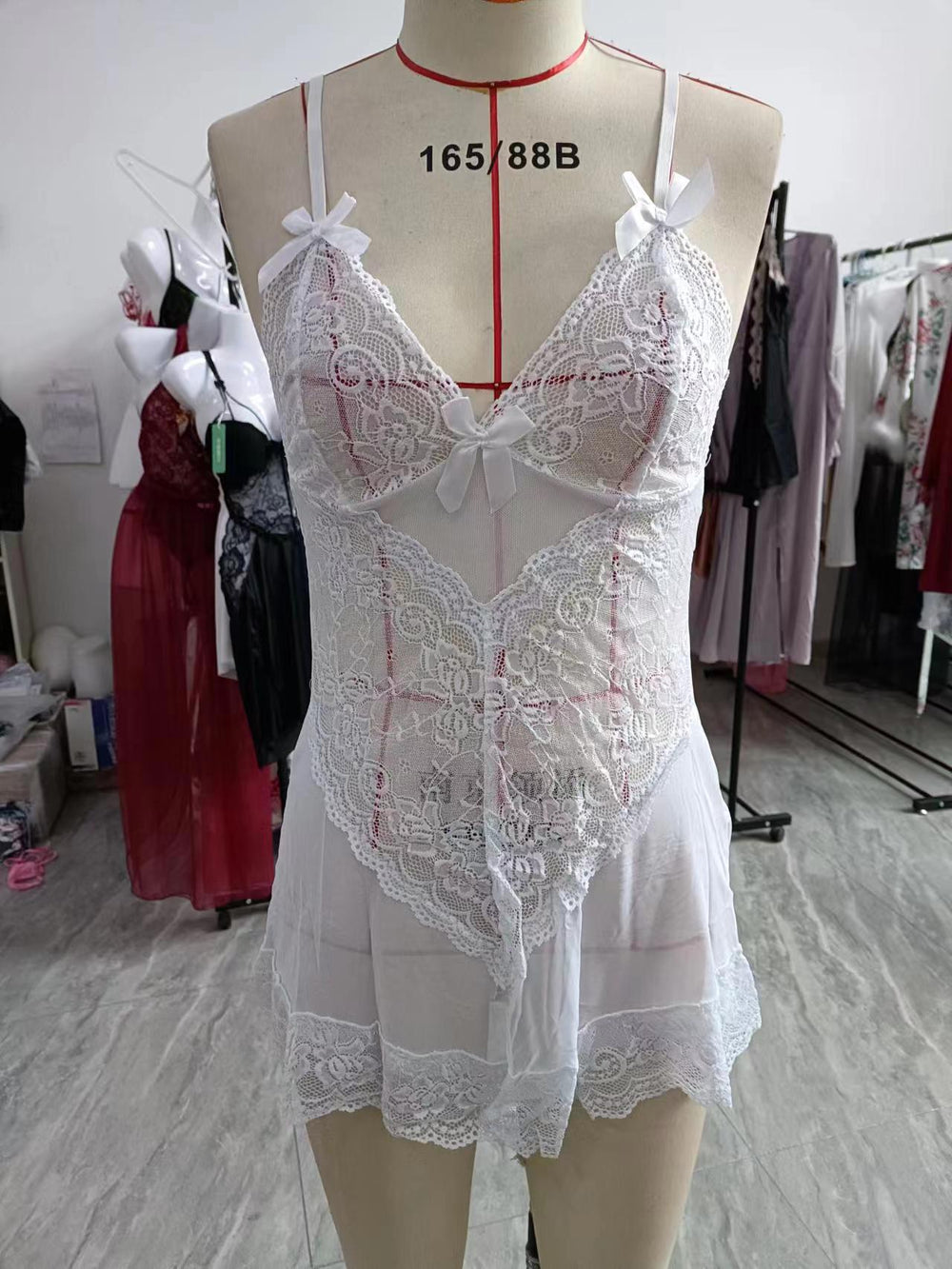 Sexy lingerie european and american cross-border foreign trade sexy suspender lace mesh embroidered skirt and underwear set 4377s-