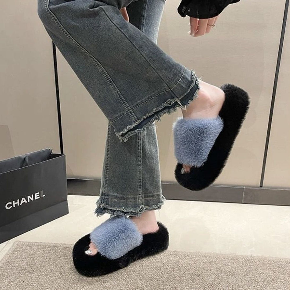 Furry slippers women's outwear 2024new arrivalfall and winterthick soleheight increasing one strap popularfashion cotton slippers