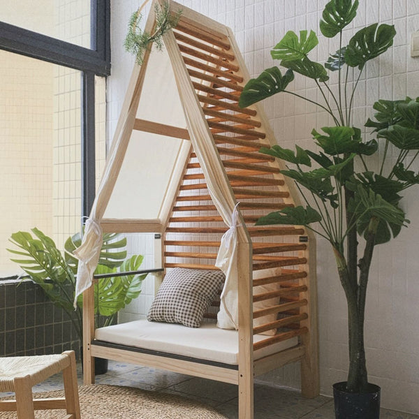 Kindergarten reading corner small sofa solid wood pine small bed children's room stool chair decoration Nordic style