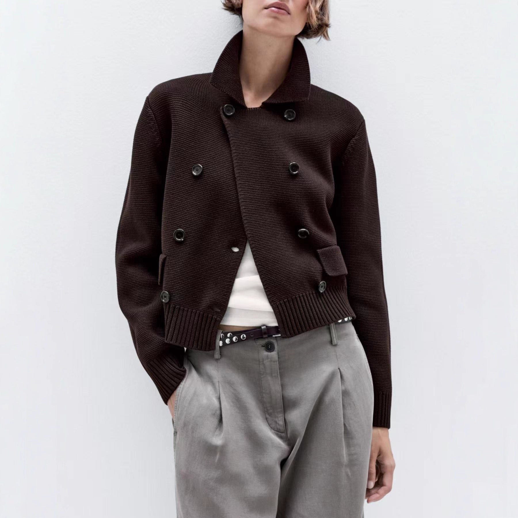 Cross-border Europe, America and the United States in the autumn and winter of 2025 new women's clothing fashion British style lapel collar double-breasted knitted cardigan jacket women