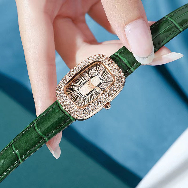 Small green watch women's watch niche pigeon egg popular douyin kuaishou live broadcast wholesale rhinestone starry sky women's watch