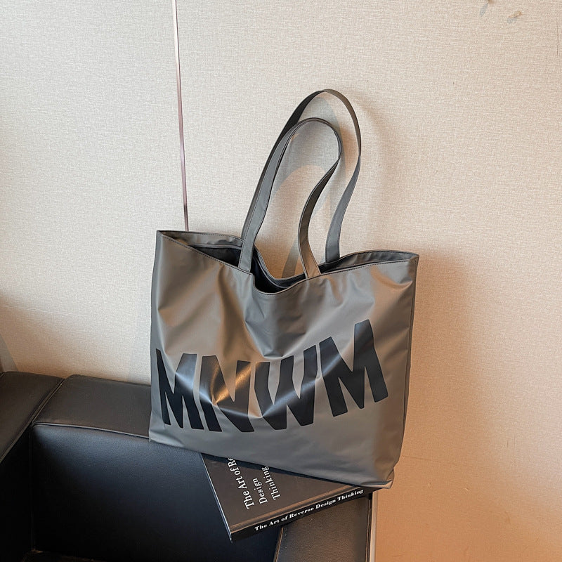 Cross-border college students take classes in tote bags 2025 summer new lazy style literary letter shoulder bags daily commuting bags