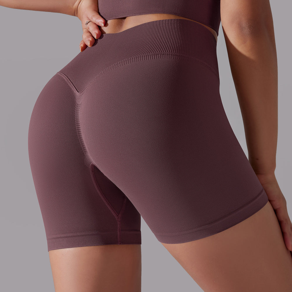 European and american new seamless yoga outfit sexy open-back workout set high-waisted butt-lifting leggings running fitness set