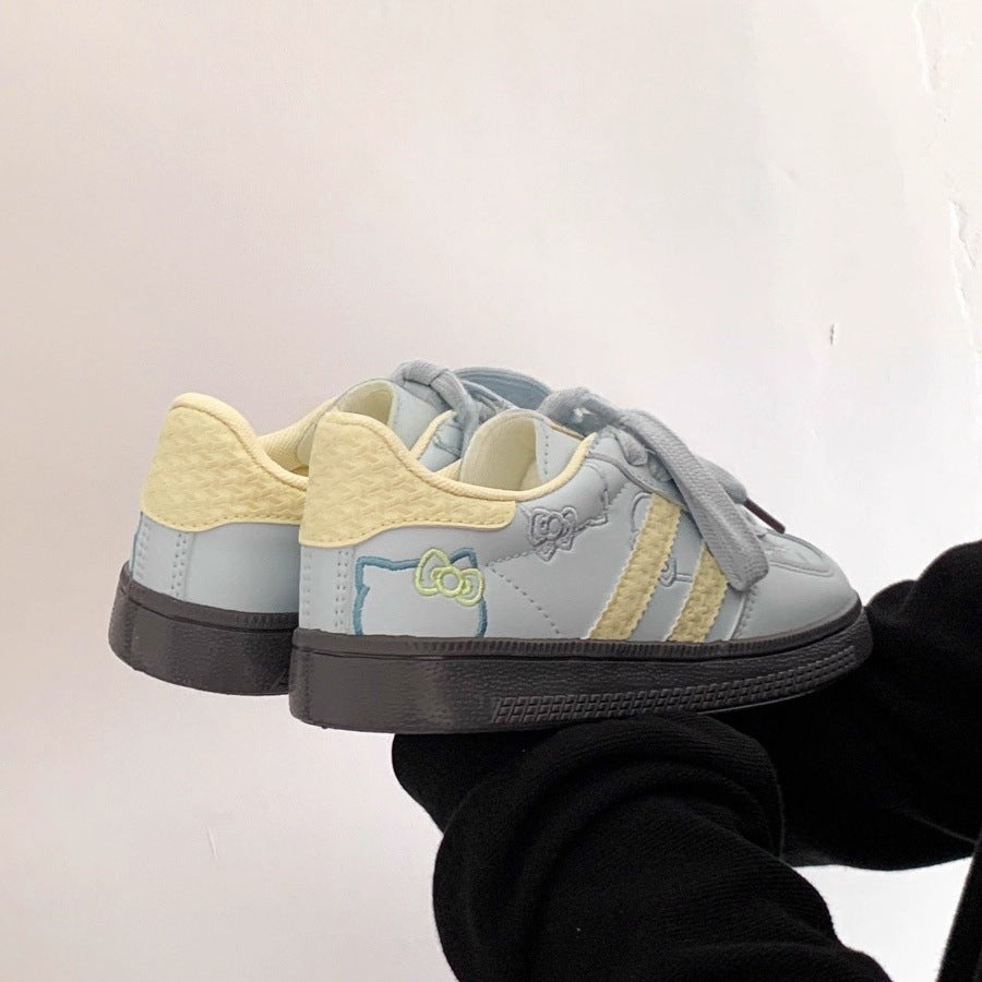 Trendy and versatile white sneakers for women - chunky sole platform shoes - new summer 2026 collection - unique casual all-match athletic loafers