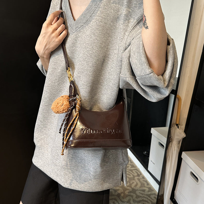 Casual fashion texture bag women's large capacity 2025 new simple niche design shoulder bag commuter dumpling bag