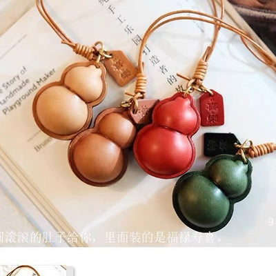 First-layer cowhide gourd pendant—2025 tianfu tianlu handmade genuine leather toys and ornaments that can be played and raised