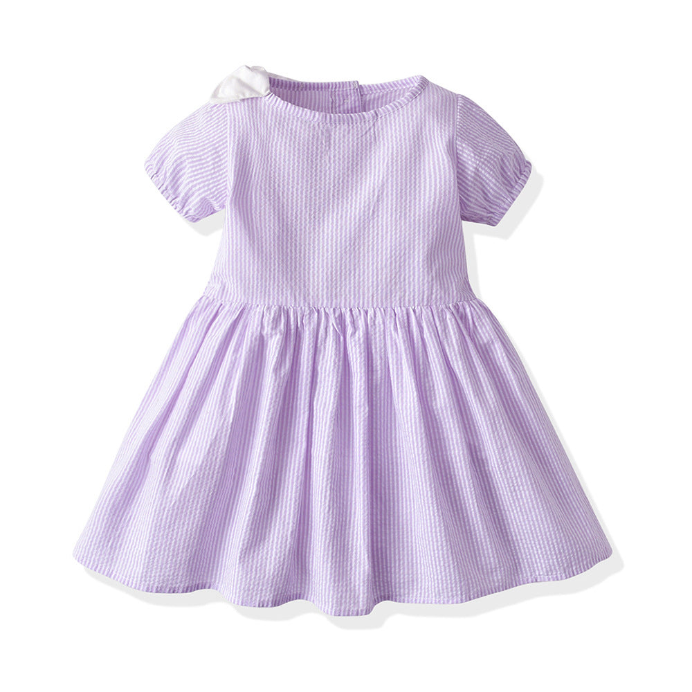 Wholesale children's clothing direct from the manufacturer: boys' preppy-style short-sleeved plaid shirt and suspender shorts set, dropshipping available