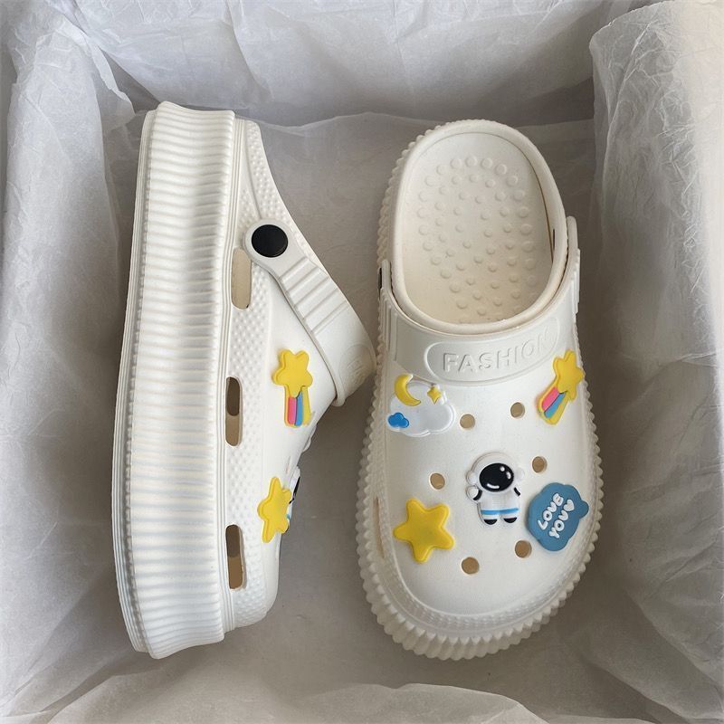 New arrival crocs women's ins trendy outwear 2023summereasiest for match heighteningplatform shoes toe beach sandals cartoon