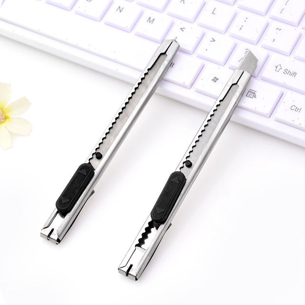 Stainless steel utility knife small wallpaper knife metal paper cutter thickened blade small utility knife dismantling express knife