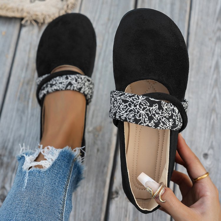 spring/summer new arrivals: plus-size women's casual flats for cross-border e-commerce. sizes 36-43 available. wholesale options and  dropshipping available