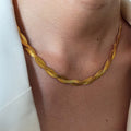 European and american new arrival criss-cross woven blade sparkling necklace and bracelet set, titanium steel gold-plated unique design jewelry for women