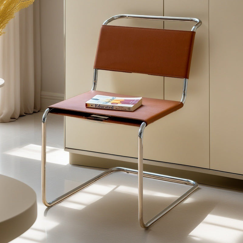 Modern casual saddle leather cantilever chair medieval style dining chair restaurant hotel milk tea shopaccessible luxuryretro saddle chair