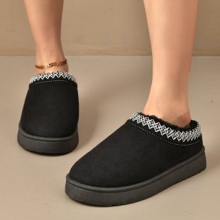 winter collection: plus-size, thick-soled, fleece-lined, closed-toe slippers for women (sizes 36-43). perfect for cross-border e-commerce. available for dropshipping on  and