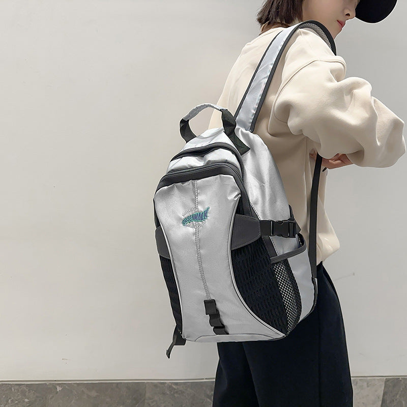 Retro outdoor travel backpack women 2025 new sports student schoolbag large capacity commuter bag trendy cool backpack