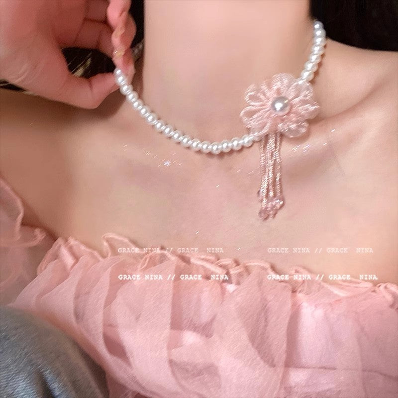 Gentle floral pearl choker necklace - chic & unique, sweet & elegant summer accessory for women
