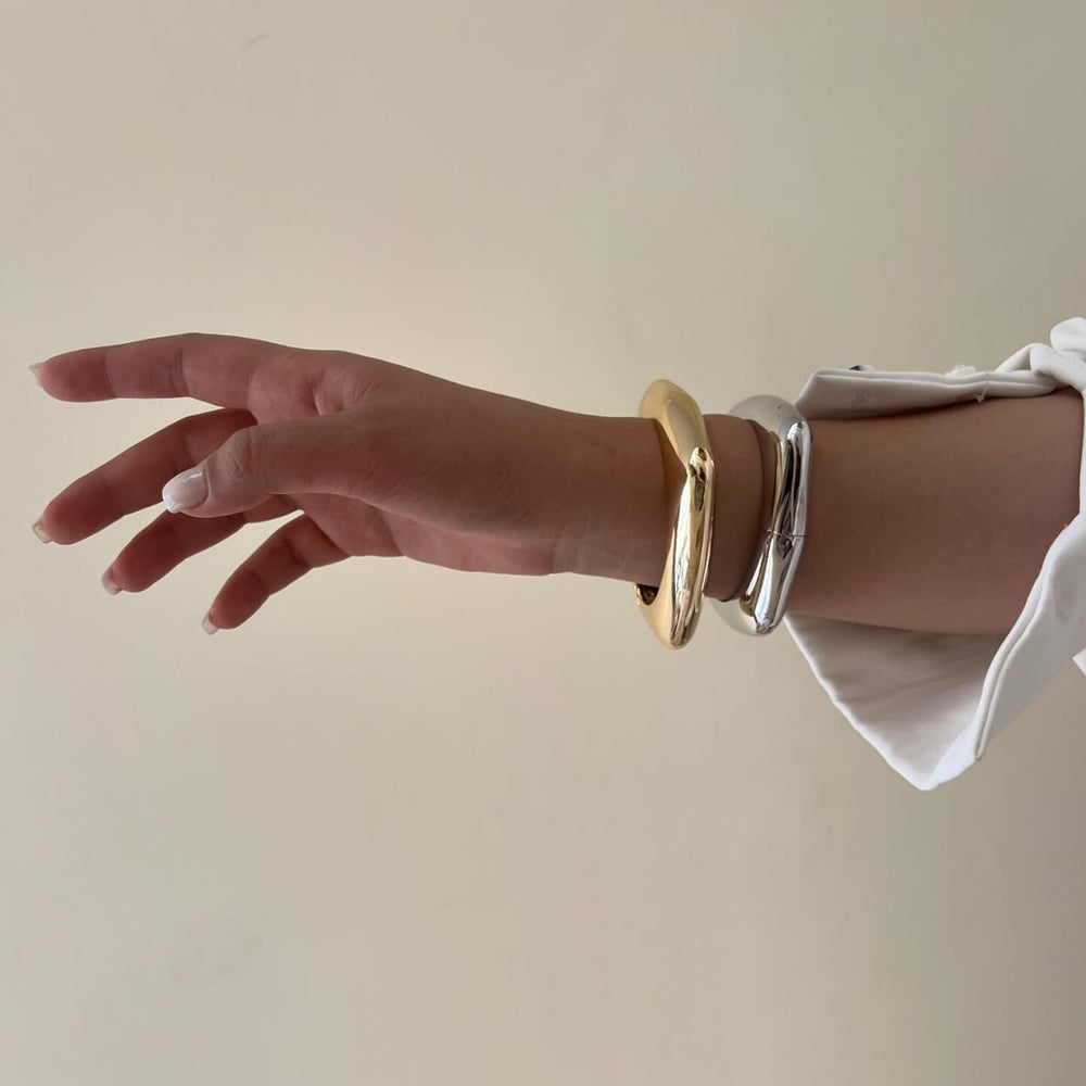 Wholesale shiny bangle bracelets - european & american style cross-border jewelry accessories - square, unique bangle - metal spring bracelet - open cuff for women