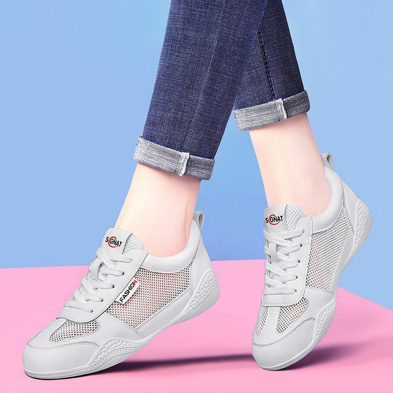 Women's white leather sneakers - spring/summer 2025 collection: lightweight, breathable mesh, comfortable lace-up, versatile & trendy athletic shoes