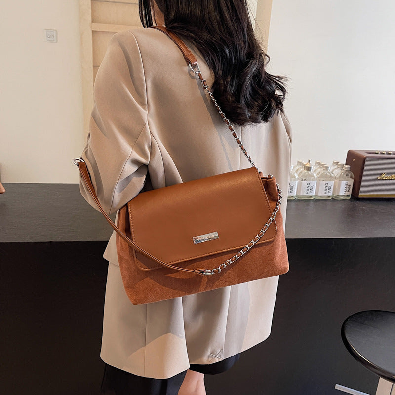 Retro fashion commuter versatile chain underarm bag women's 2025 new simple large-capacity shoulder bag messenger bag