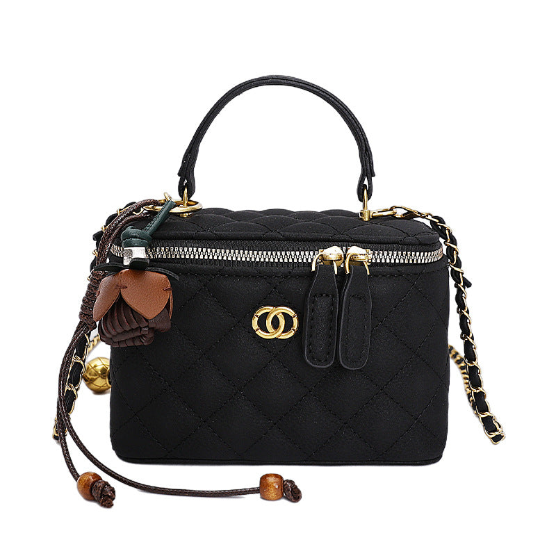 New quilted handbag - 2025 autumn collection: chic, versatile, and understated. a luxurious and unique small square bag for women, inspired by chanel, perfect for everyday commuting