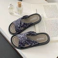 Summer new 2025 premium korean style non-slip women's slippers fashion casual shoes beach crossover sandals wholesale