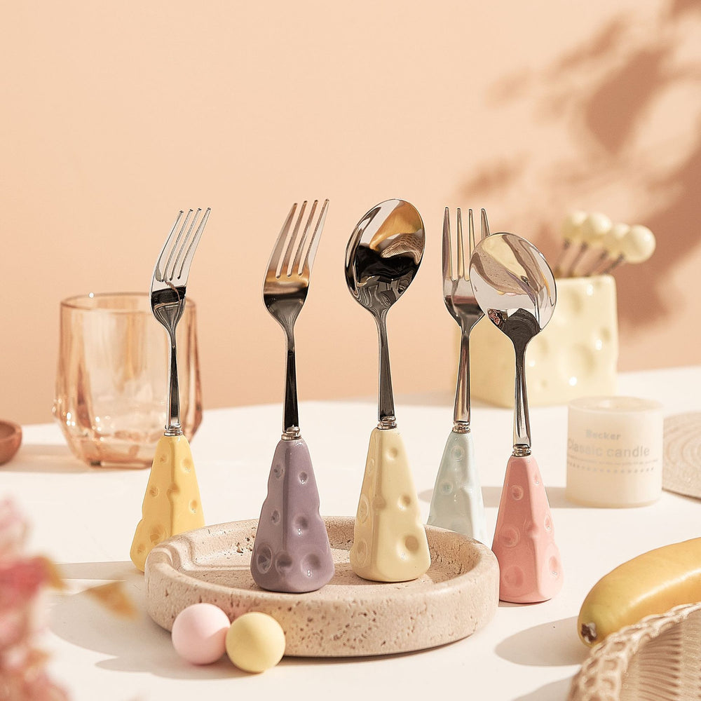 Carefully selected, instagram-worthy, high-end cheese stainless steel fork and spoon set. features a heat-resistant ceramic handle. perfect as children's cutlery