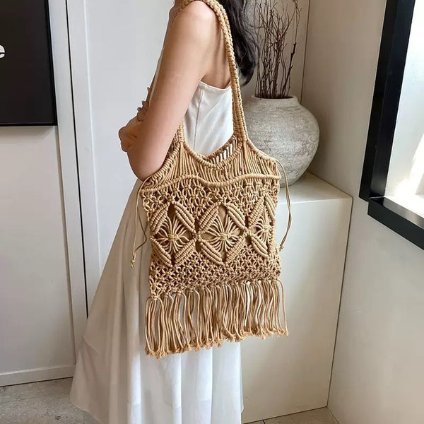 1 tassel straw woven bag women's 2025 new seaside vacation hollow cotton thread woven bag large capacity shoulder tote bag