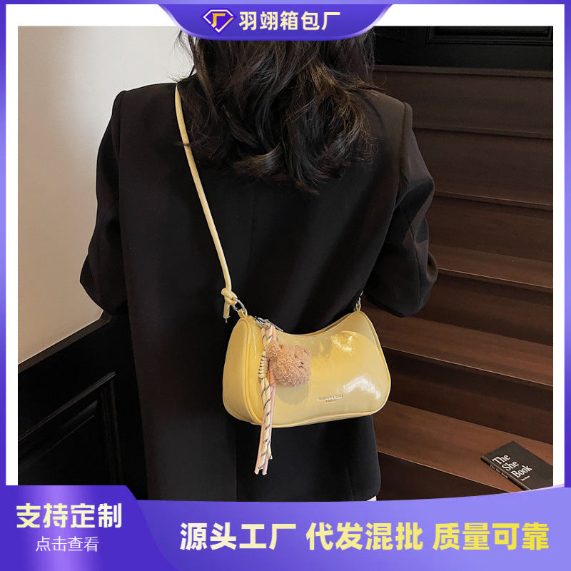 Cross-border retro fashion underarm bag 2025 new simple and versatile pillow bag Korean version of high-end shoulder messenger bag