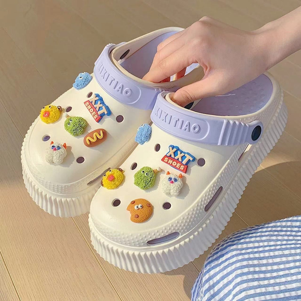 2024 baotou sandals women's hot style clogs outwear non-slip home soft beach new couple sandals