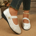 Plus size women's flats for export - new spring/autumn  collection: flat, satin, wedge heel, slip-on, low-cut casual shoes with velcro closure