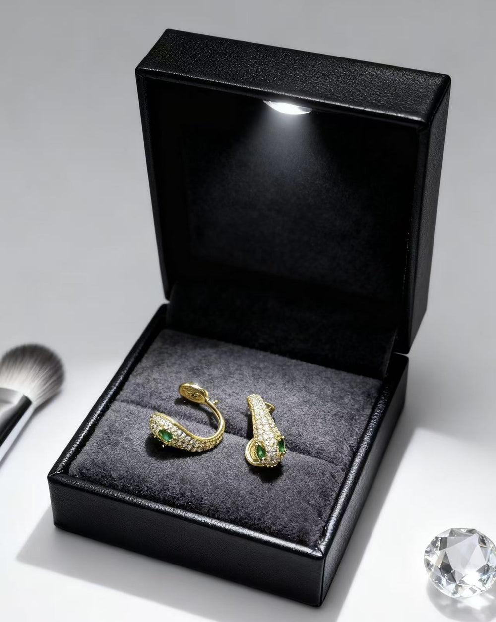 Micro-paved zircon snake earrings - women's luxury fashion, trendy, high-end, unique design, clip-on earrings
