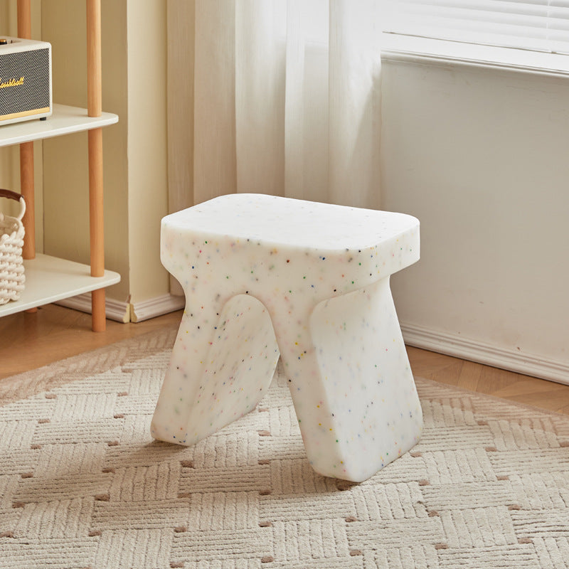 Ins small stool for home, shoe changing stool, shoe stool, door plastic children's stool, multi-color optional, modern casual small