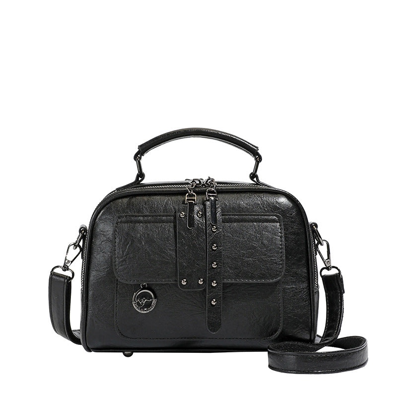 High-end textured women's bag, european and american retro style, large capacity shoulder and crossbody bag, 2026 new arrival, understated luxury handbag