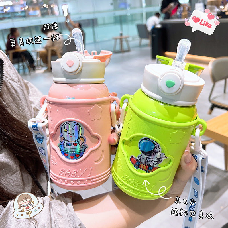 Astronaut-themed kids' insulated water bottle - 316 stainless steel straw cup, high-value design, popular online, large capacity, outdoor tumbler