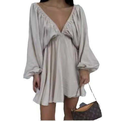 european and american summer women's fashion: sexy and chic v-neck lantern sleeve mini dress
