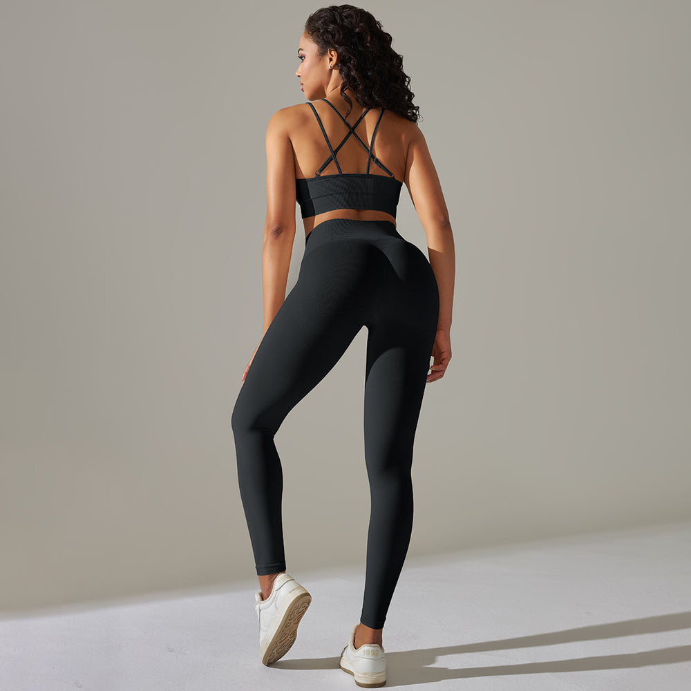 New seamless solid color high-elasticity sports bra and underwear yoga set - two-piece running and fitness outfit