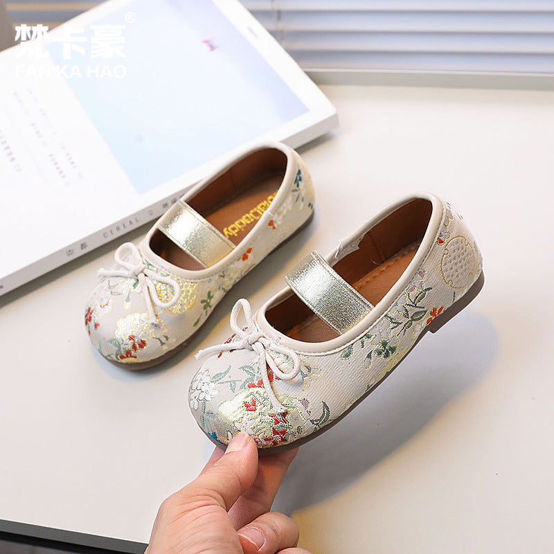 Girls' princess shoes: new autumn  collection - vintage chinese style embroidered dance shoes, kids' bow-tie slip-on flats