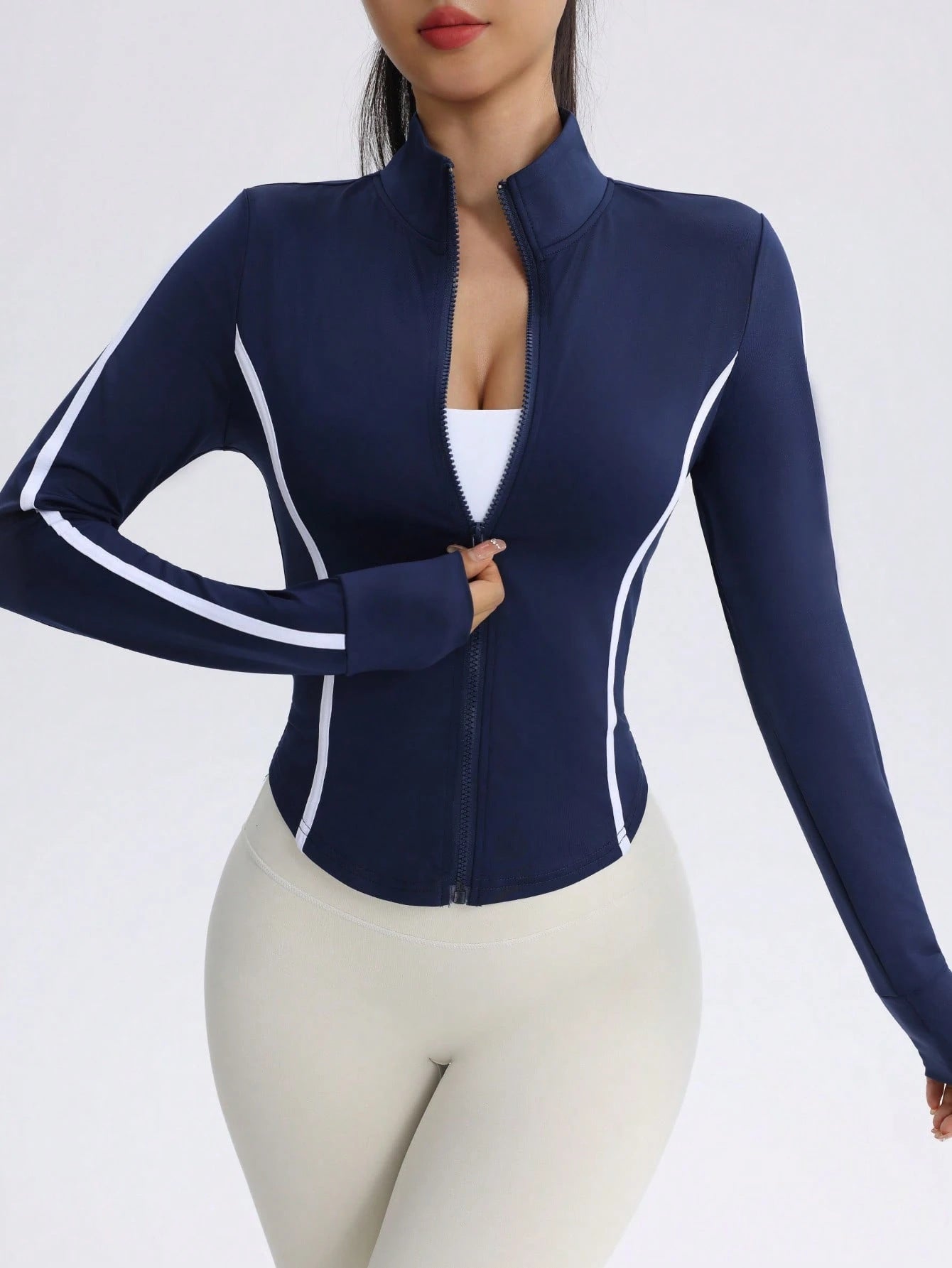 Pre-sale European beautiful women  contrasting color stand-up neck zipper sports jacket slim and thin long sleeve side stripe fitness yoga