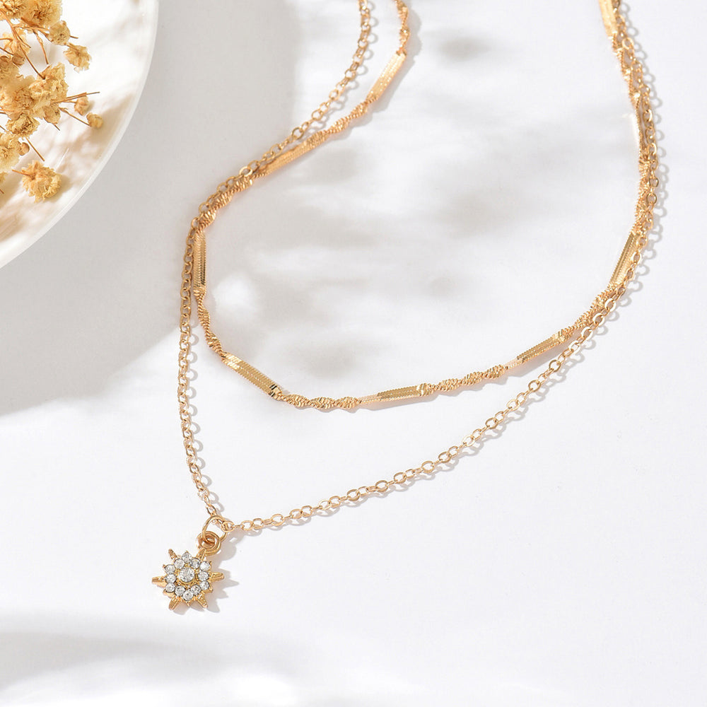 Wholesale niche necklaces: european and american cross-border jewelry for women - trendy layered sunflower & eight-pointed star clavicle chains