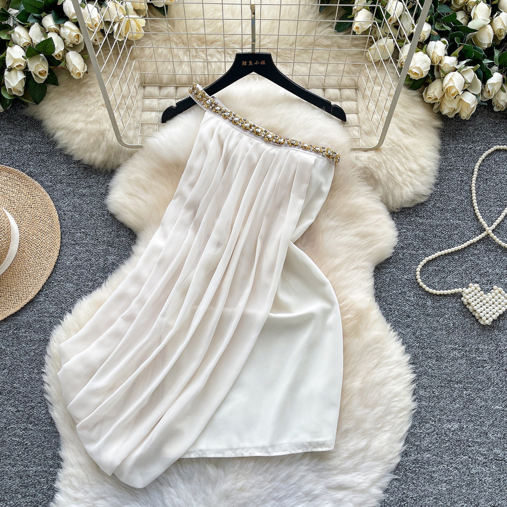 Frenchniche style halter neck and slanted shoulder diamond dress for women summer white pure lust style backlessslimming look a-line skirt holiday style