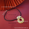 Classic leather chain clasp faux pearl pendant with floral, starfish, and seashell design – perfect for women's gatherings