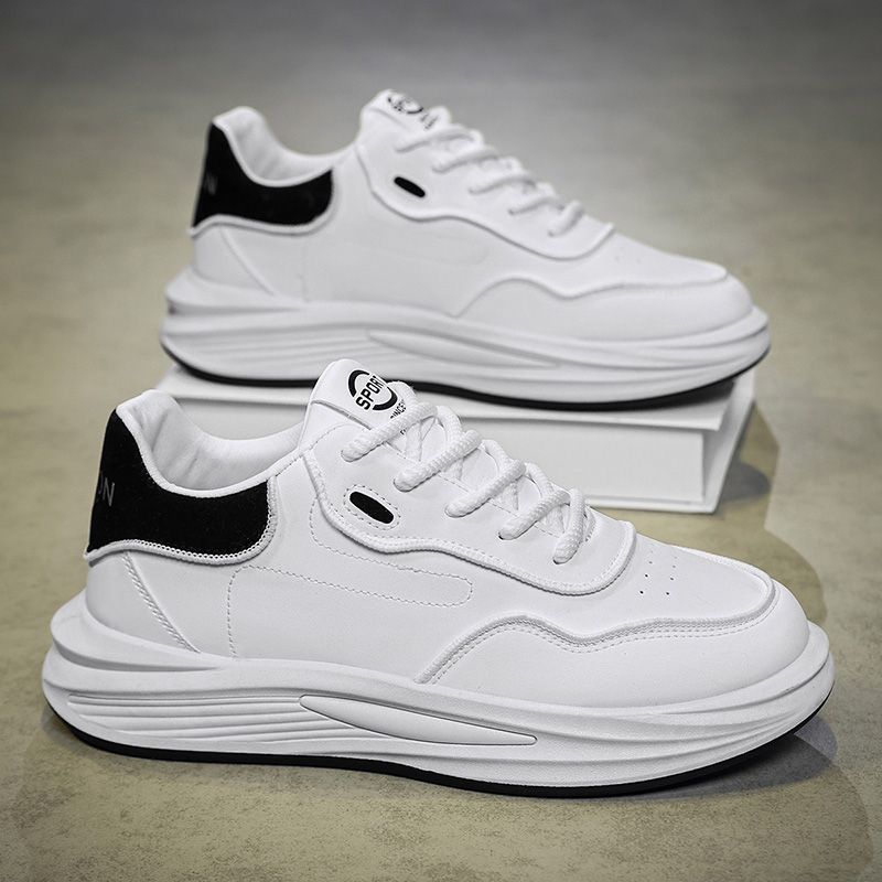 Men's 2025 spring new lightweight white sneakers, skate shoes, trendy versatile fashionable breathable youth niche streetwear shoes