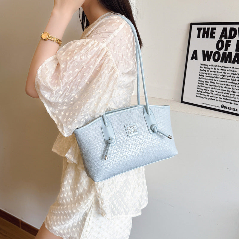 Bag women's Korean version of high-end underarm bag 2025 summer new niche tote bag simple casual fashion shoulder bag