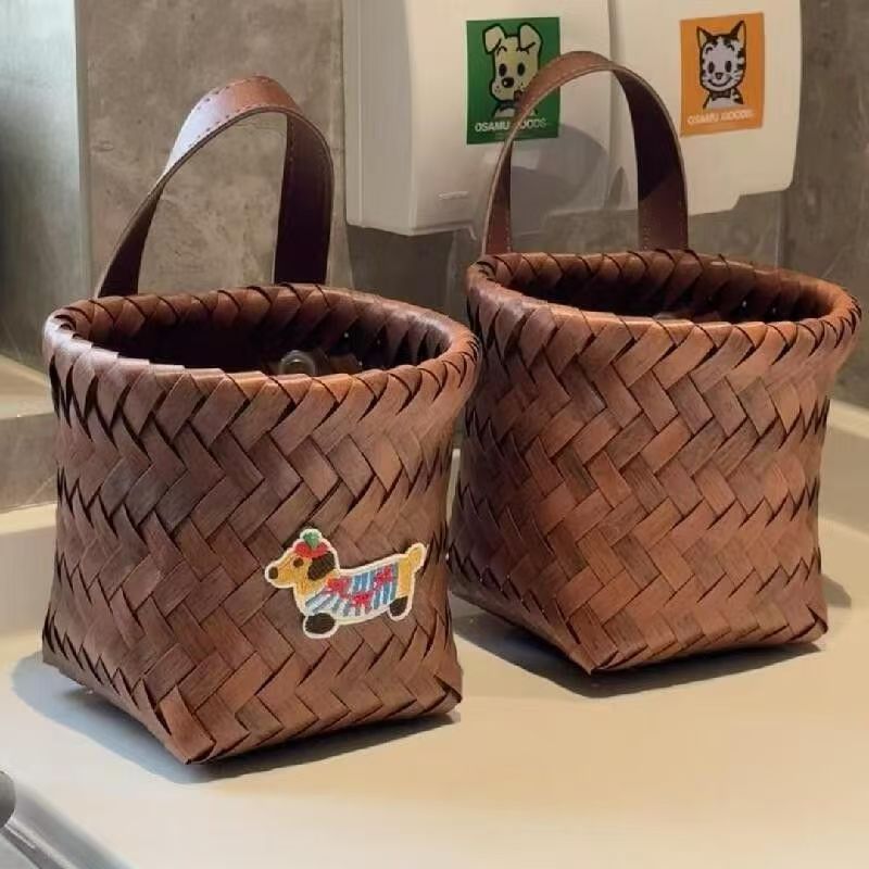Wall-mounted hand-woven storage basket, toy sundries storage box, ginger and garlic storage basket, imitation rattan woven wash basin storage basket