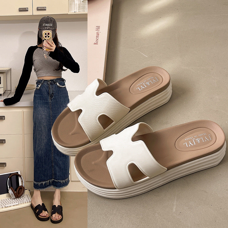 Women's slippers - new summer 2025 collection: fashionable indoor/outdoor platform sandals for women, thick sole, height increasing, platform, beach & pool slides