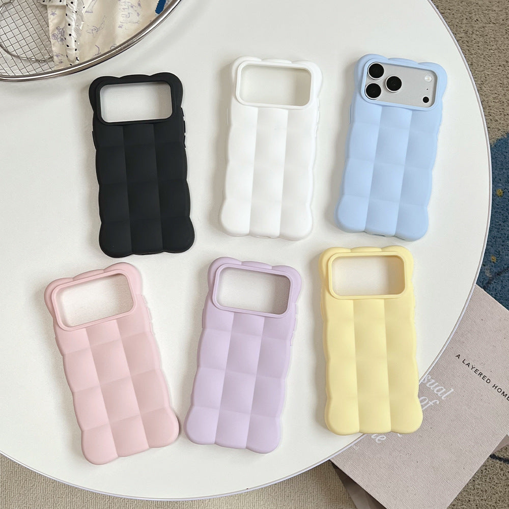 Suitable for apple 17 mobile phone case stereo concave and convex air cushion soft shell simple milk color iphone18promax cloud shell