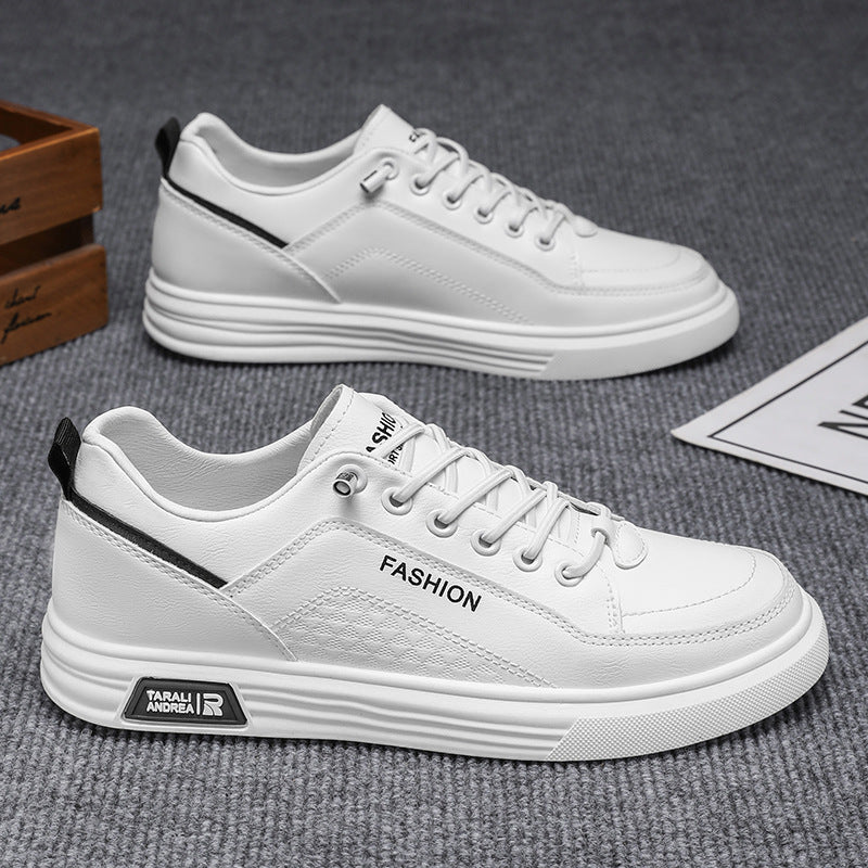Men's shoes 2025 winter new trendy versatile breathable white sneakers lightweight soft sole casual student skate shoes