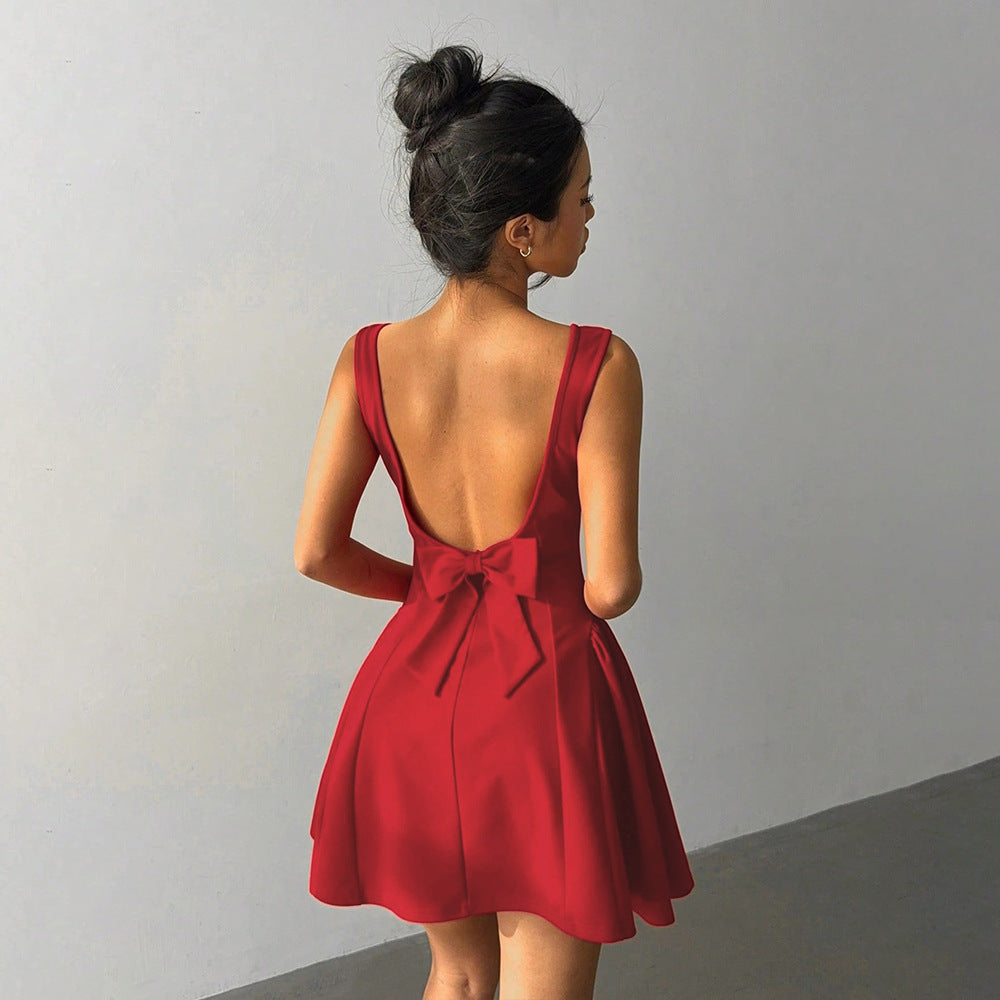 Waist-cinching a-line red dress, spring and summer new arrival square neck silm, big backless sexy short skirt, red little red dress