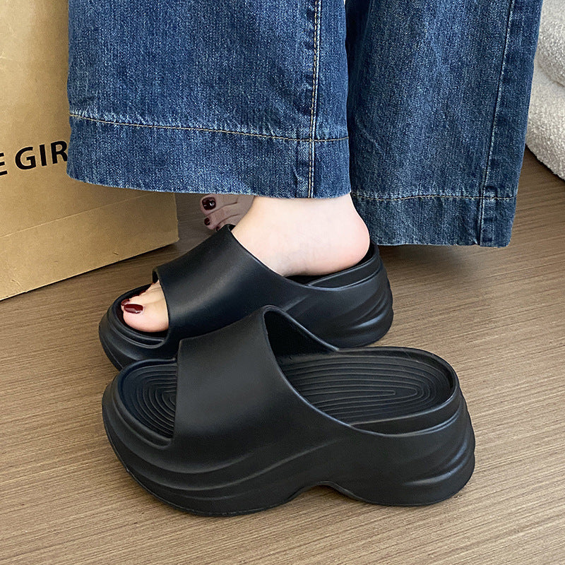Extra thick sole height increasing slippers for women summer 2026 new style outwear wedge beach non-slip eva sandals