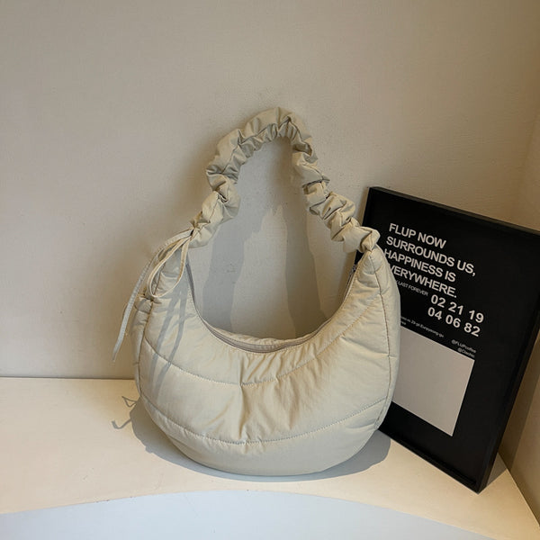 Winter fashion bag women's 2025 new college style dumpling bag casual large capacity shoulder messenger bag